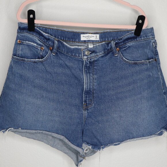 High Rise Mom Shorts - Picture 1 of 3